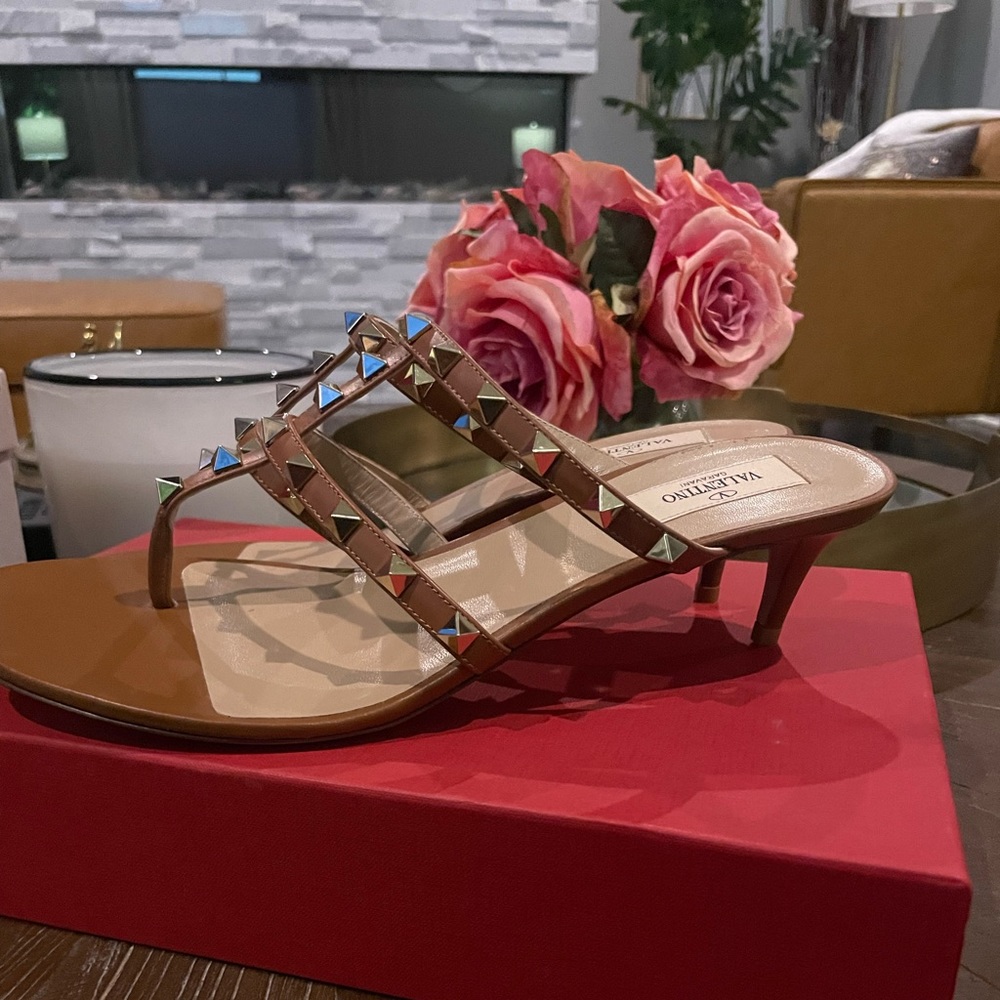 Valentino gold stud mules sandals with kitten heel